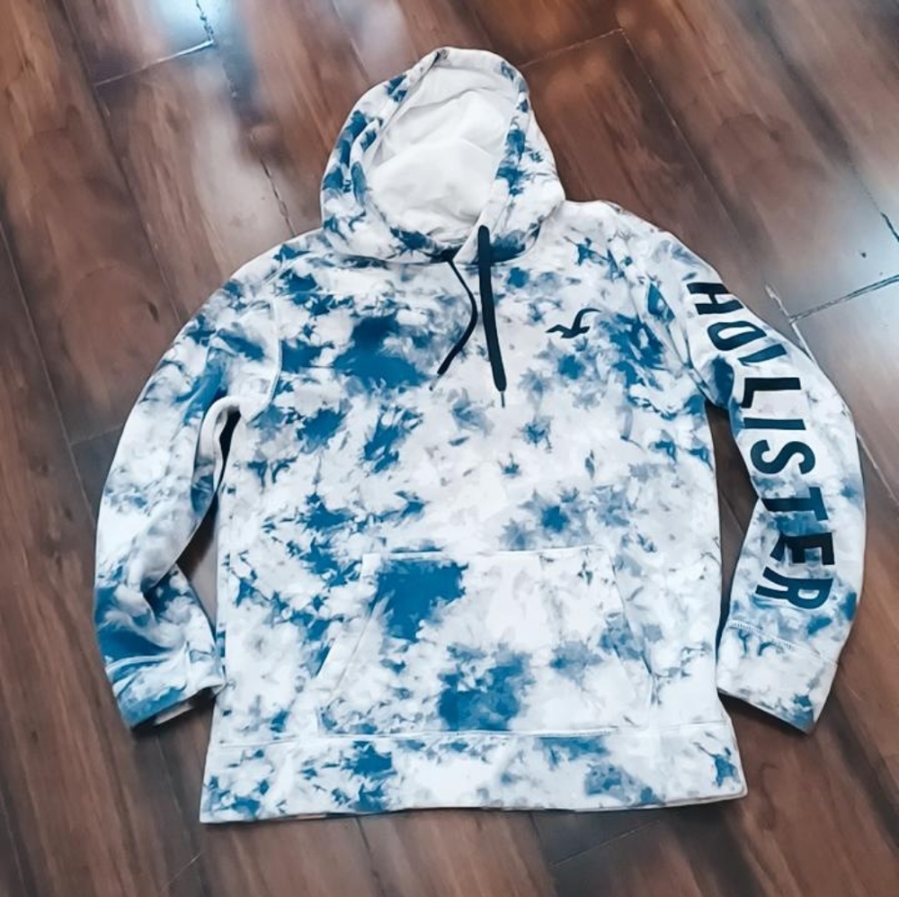 Hollister Large Hoodie